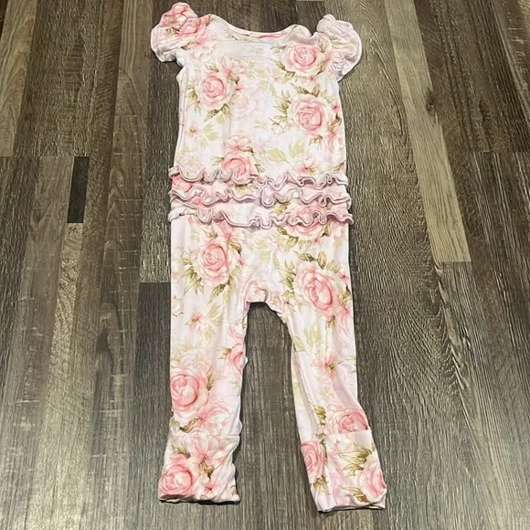 Bums & Roses Ruffled Romper - Picture 2 of 3